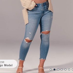 Abercrombie hi rise skinny ankle jean bleach spot